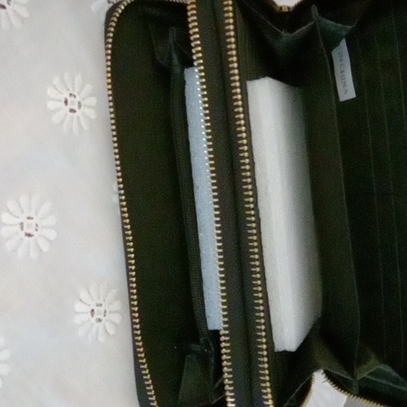 Wallet - Picture 3 of 4